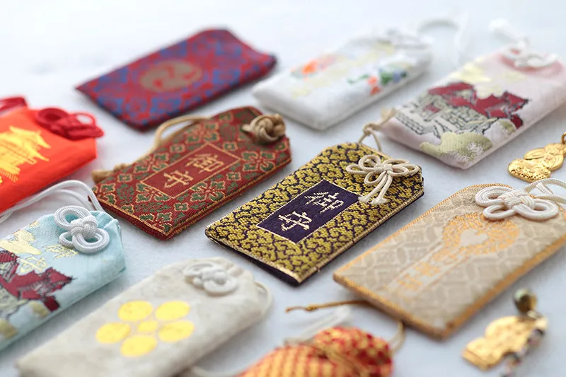 心の支えとなる日々の祈りの品々